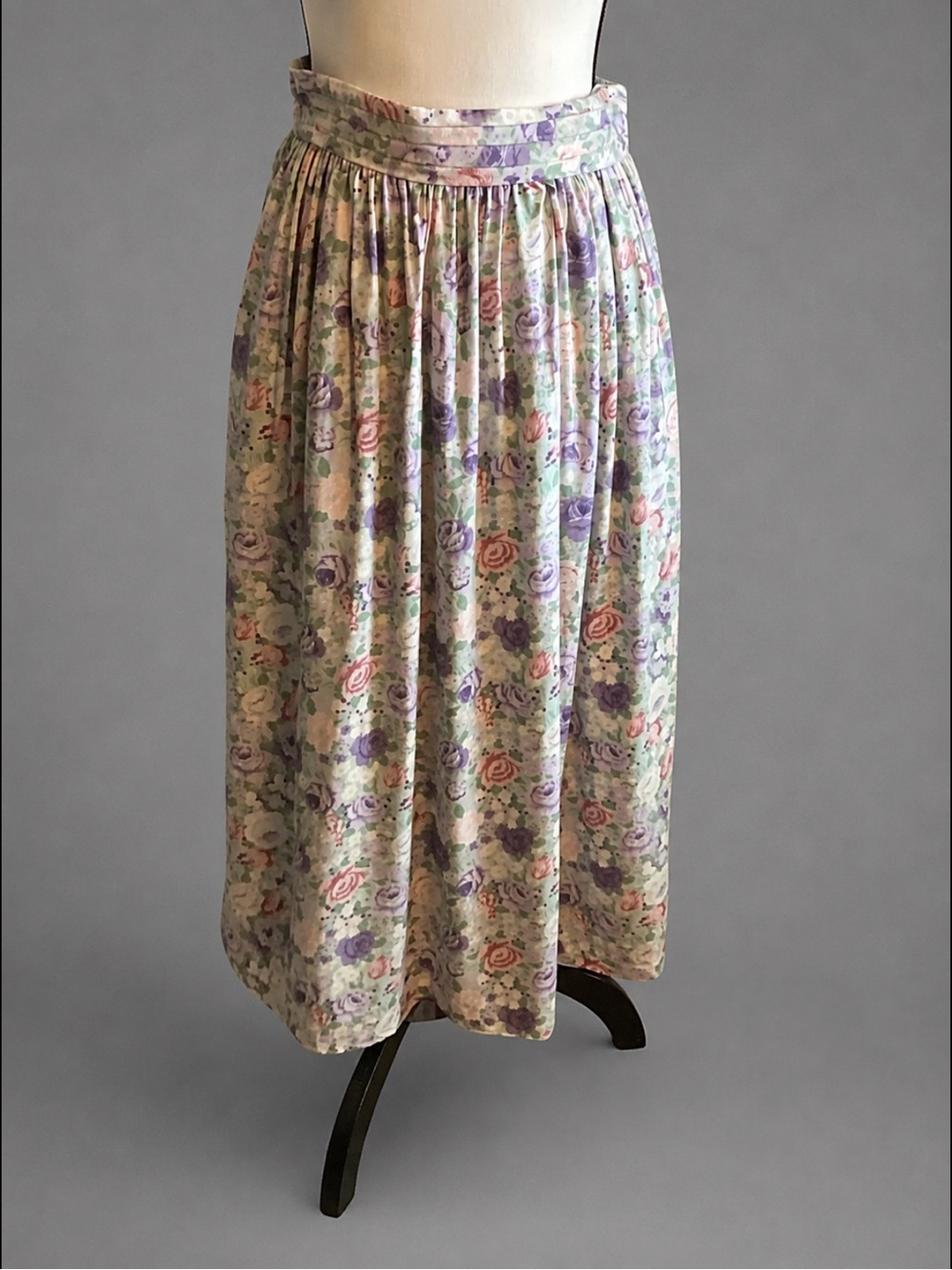 Leslie Fay Pastel Floral Maxi Skirt in Purple, Pink, Green, Cream